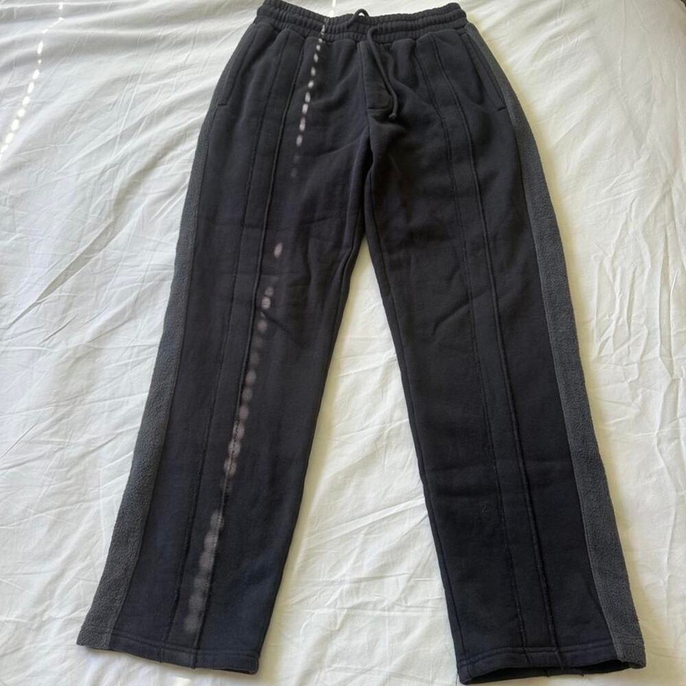 Flawed kith black sweatpants with